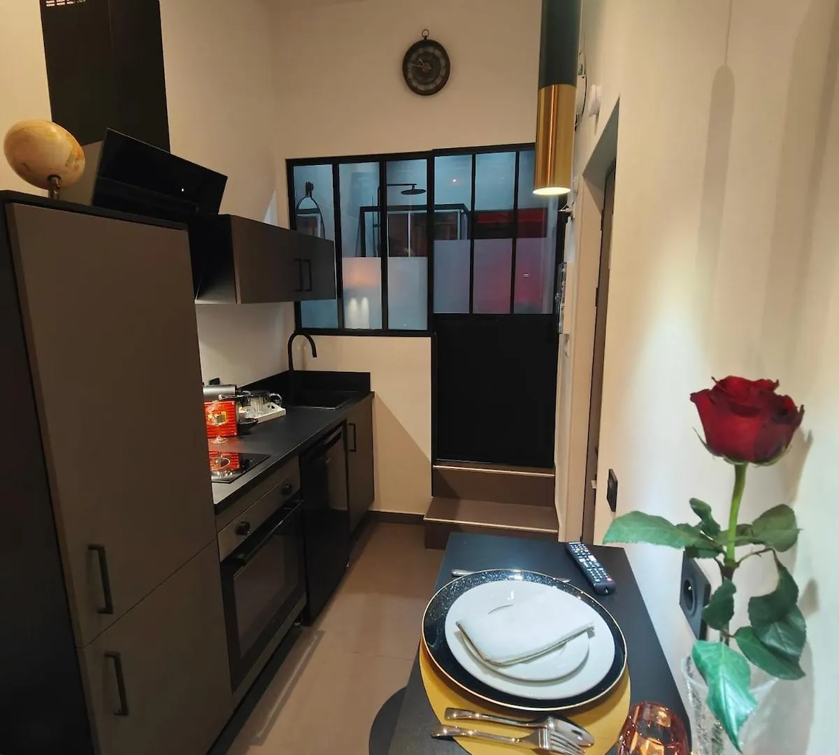 Romantic Apartment Le Red Diamond Пьер-Бенит 0*,  Франция